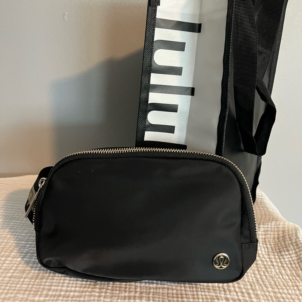 lululemon athletica belt Bag